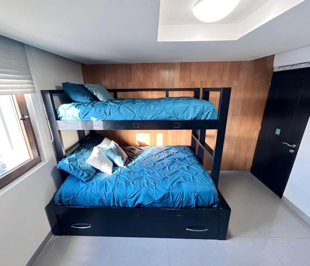 Amazing Beachfront Apartment Cancún Esterno foto